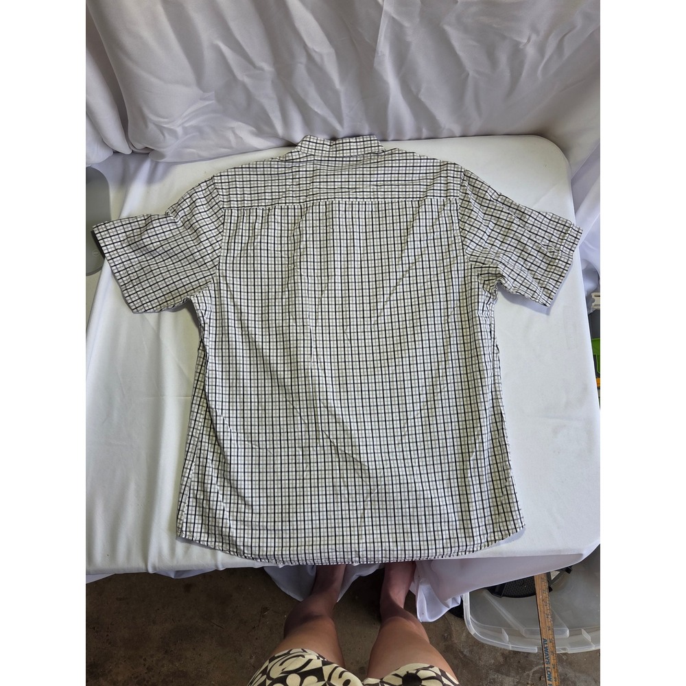 Cigar Box Mens Large Short Sleeve Button Down Shirt Grid Check Plaid Black Grey - Picture 4 of 6